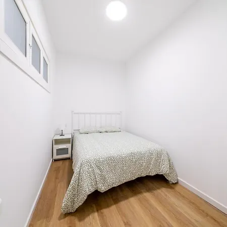 Dentro De La Muralla De Lugo, Rua Nova Lugo